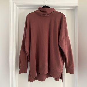 AERIE OVERSIZED TURTLENECK SWEATER
